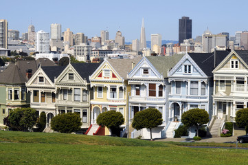 Historical victorian houses of famous Alamo Square