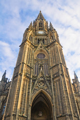 Fototapeta premium Campanario de la catedral de San Sebastián