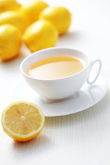 tea with lemon