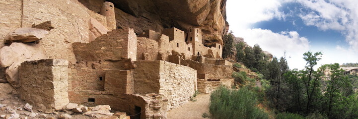 cliff palace ruins at mesa verde
