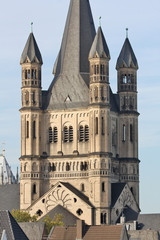 Fototapeta na wymiar Groß Sankt Martin mit Altstadt