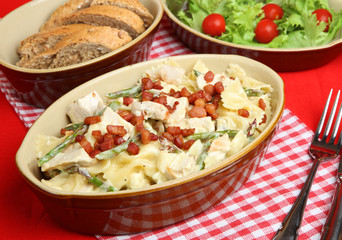 Farfalle Pasta with Chicken & Asparagus
