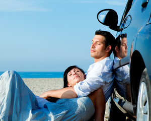 car travel couple