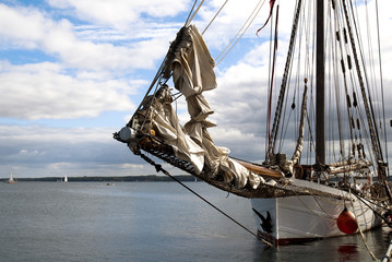 Bugansicht eines Großkutters