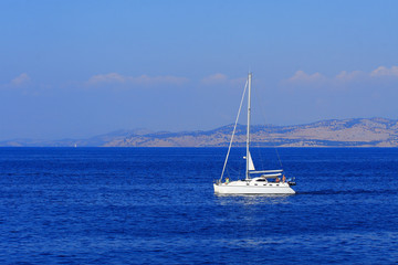 Fototapeta premium Sailing boat