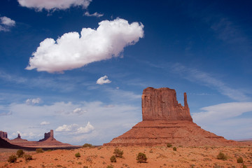 Fototapeta na wymiar The Mittens at Monument Valley