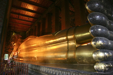 Reclining Buddha at Wat Pho temple, Bangkok, Thailand
