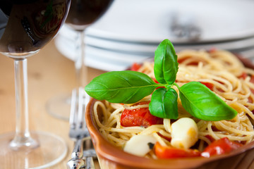 Spaghetti with cherry tomatoes