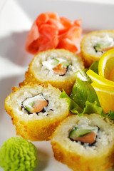 Salmon Fried Roll