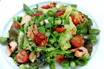 Smoked salmon salad