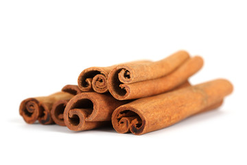 Cinnamon sticks