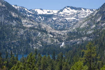 Big snowy mountain next to Lake Tahoe