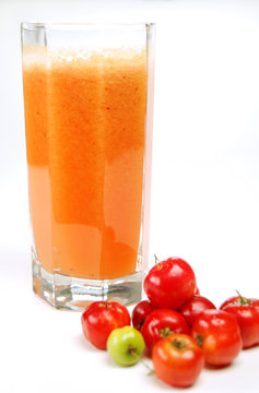Suco de acerolas