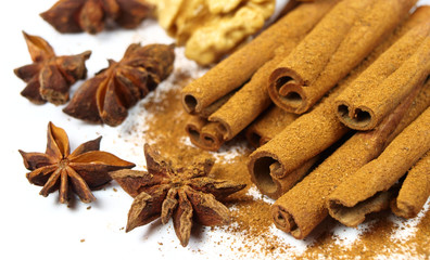 Star anise, walnuts and cinnamon