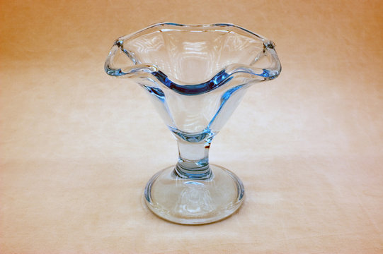 Une coupe &agrave; dessert
