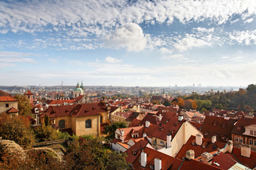 Fototapeta na wymiar Über den Dächern von Prag