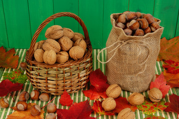 Fototapeta na wymiar walnuts and hazelnuts