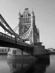 Fototapeta na wymiar One of the towers of the Tower Bridge. London.