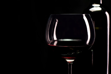 Weinglas mit Rotwein