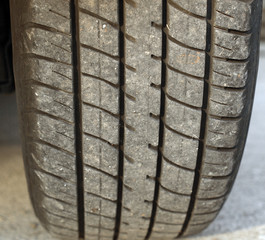 Wheel tyre