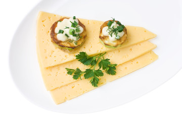 Tasty roasted marrow, cheese and parsley