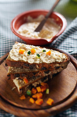 Whole wheat bread with curd and pumpkin