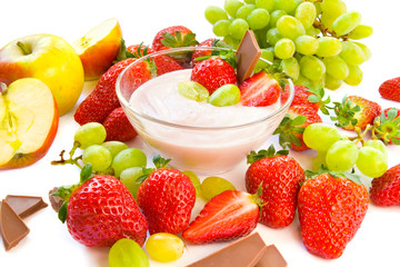 Joghurt mit Obst