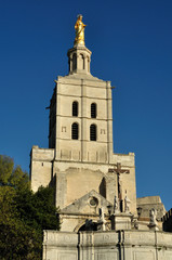 Fototapeta na wymiar Notre-Dame des Doms w Awinionie