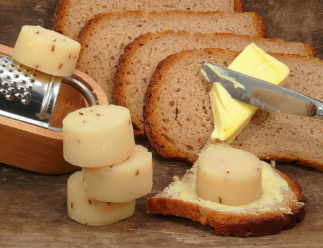Butterbrot mit Hartk&auml;se