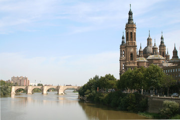 Fototapeta na wymiar The Pilar Basilica. Zaragoza, Spain.