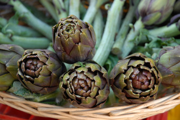 Obraz premium carciofi al mercato 2