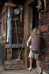 CLEANING GIRL