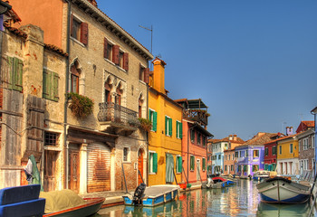 Fototapeta na wymiar Piękne miasto na wyspie Burano, Włochy.