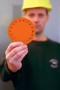 Pr&uuml;fplakette