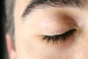 geschlossenes Auge