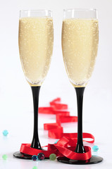 Two glasses of champagne.