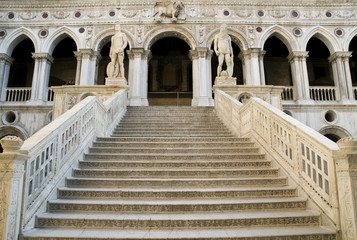 Fototapeta na wymiar scala dei giganti- palazzo ducale- Venezia