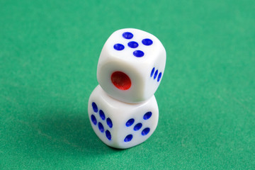 White dices