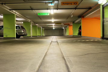Car garage