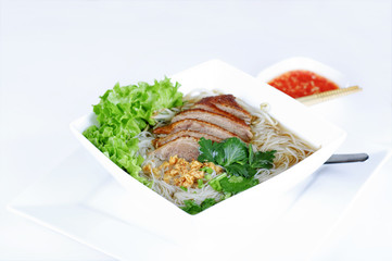 Noodle soup with Peking duck