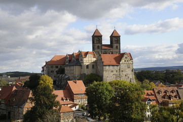 Obraz premium Schloss und Stiftskirche in Quedlinburg