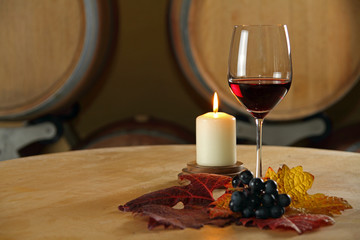 rotwein im glas