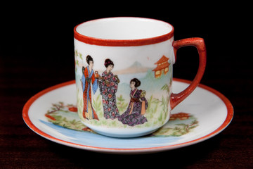 Tasse, fernöstlicher Stil