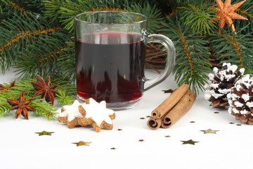 hot wine punch,star anise and cookies - xmas