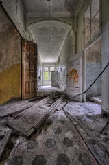 Cercles muraux Ancien hôpital Beelitz sol sale