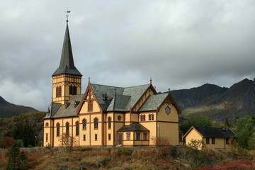 Fototapeta na wymiar Kirche Vagån Lofoten-Kathedrale
