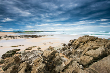 Fototapeta na wymiar Vista de la playa de Liencres