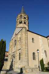 Fototapeta na wymiar Eglise de Cournon-D’Auvergne (63)