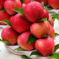 Red Apples
