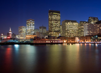 Fototapeta premium San Francisco Waterfront at night
